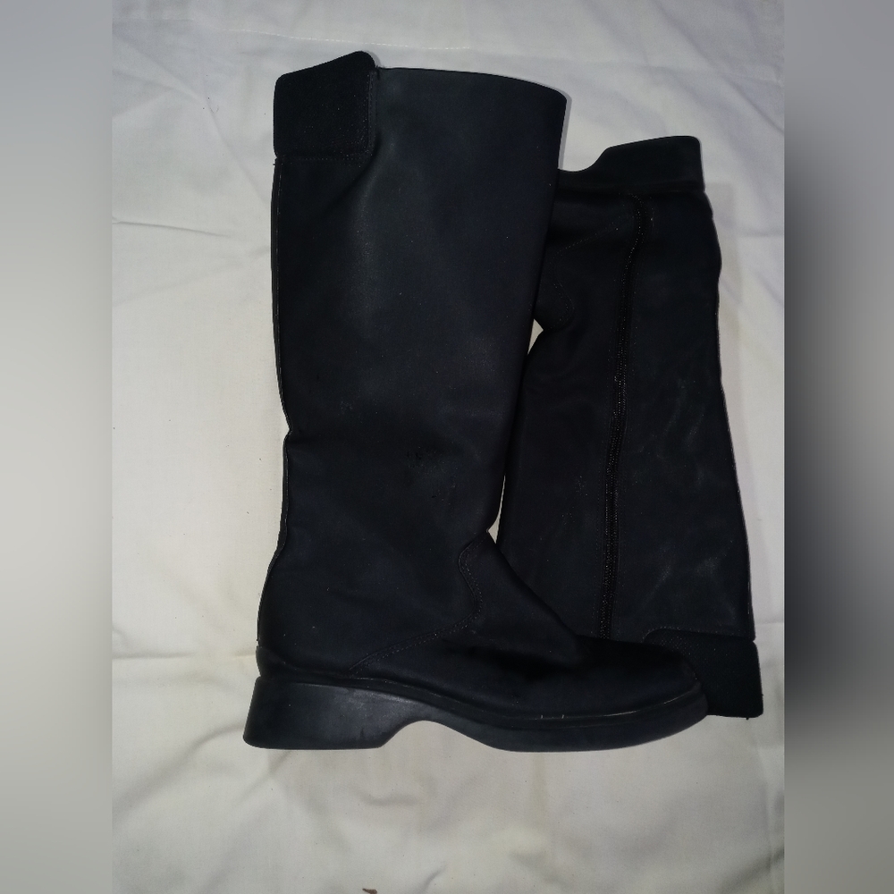 😍 Cute Etienne Aigner boots